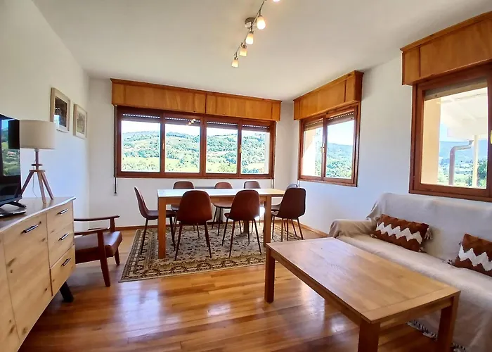 Будинок відпочинку Casa Naranxales *